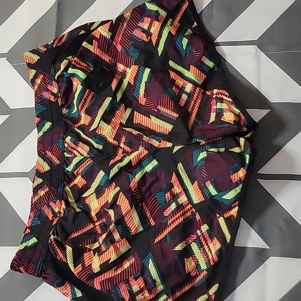 FILA shorts - Picture 2 of 3